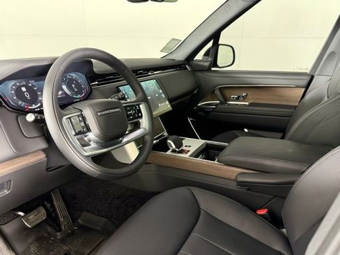 New 2026 Land Rover Range Rover SE AWD/4WD image 16