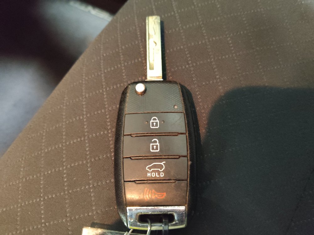 Used 2018 Kia Sorento FWD V6 image 32