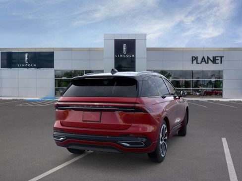 New 2026 Lincoln Nautilus Reserve image 8