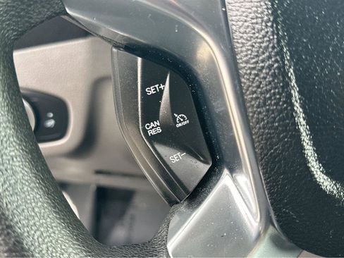 Used 2020 Ford Transit Connect XL image 31