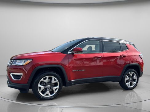 Used 2020 Jeep Compass Limited w/ Safety & Security Group image 2