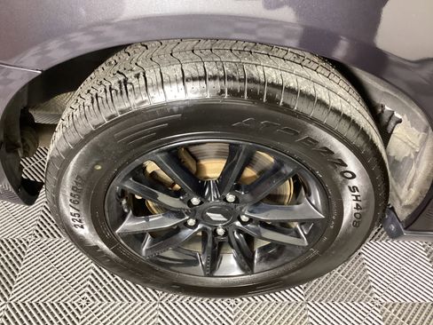 Used 2019 Dodge Grand Caravan GT image 12