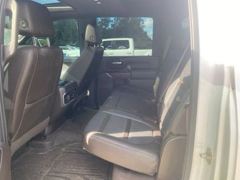 Used 2020 GMC Sierra 2500 Denali w/ Denali Ultimate Package AWD/4WD image 8