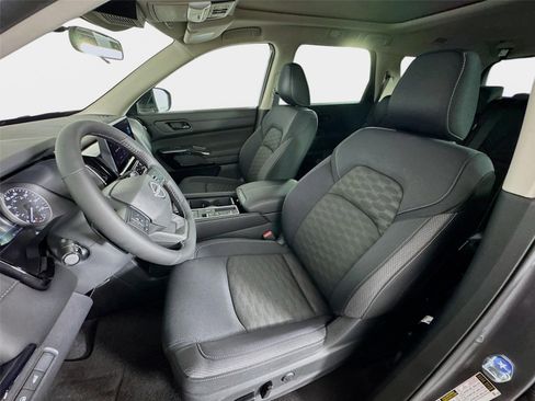 New 2026 Nissan Pathfinder SV FWD image 11
