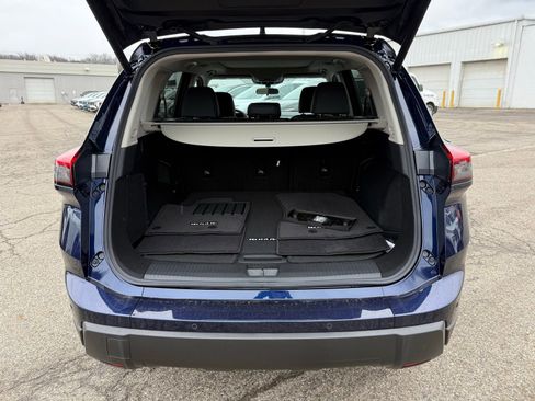 New 2026 Nissan Rogue SV image 37