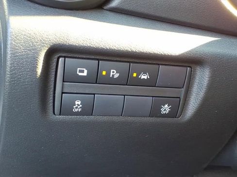 Used 2024 Nissan Versa S image 21