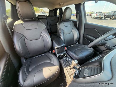 Used 2021 Jeep Cherokee Latitude Lux image 35