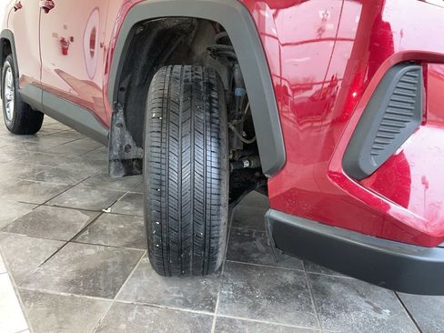 Used 2023 Toyota RAV4 XLE image 18