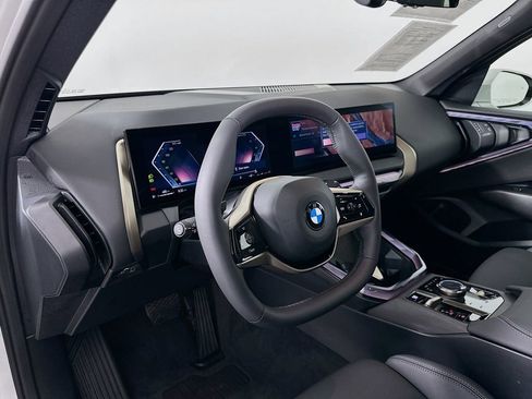 Used 2025 BMW X3 xDrive30i w/ Convenience Package image 9