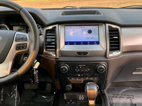 Used 2020 Ford Ranger XLT w/ Equipment Group 301A Mid RWD image 8