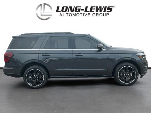 Used 2024 Ford Expedition Limited AWD/4WD image 8