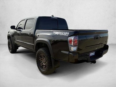 Used 2021 Toyota Tacoma TRD Off-Road image 8