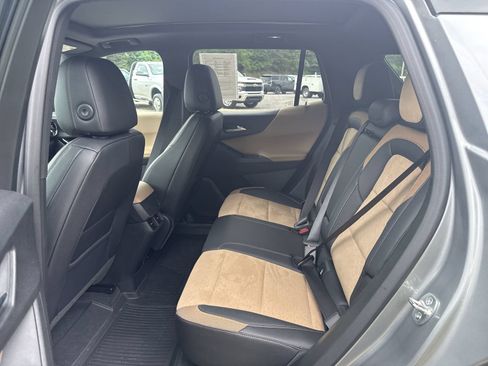 Used 2026 Chevrolet Equinox ACTIV AWD/4WD image 25