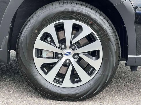 Used 2025 Subaru Outback Premium w/ Popular Package #1A image 6