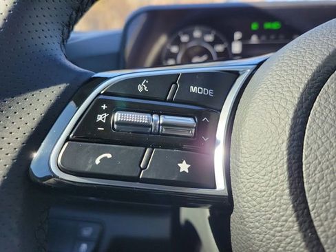 New 2026 Kia Seltos SX w/ SX Sunroof Package image 24