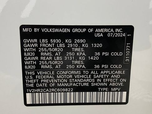 Used 2024 Volkswagen Atlas SE w/ Black Wheel Package AWD/4WD image 27