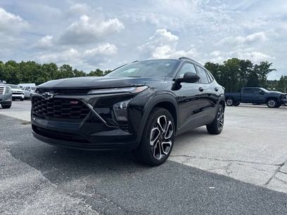 Used 2025 Chevrolet Trax RS w/ Sunroof Package