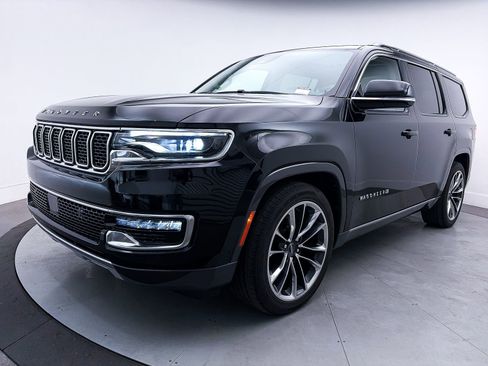 Used 2022 Jeep Wagoneer Series III w/ Premium Group I image 13