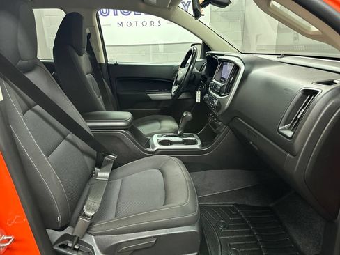Used 2019 Chevrolet Colorado LT AWD/4WD image 21