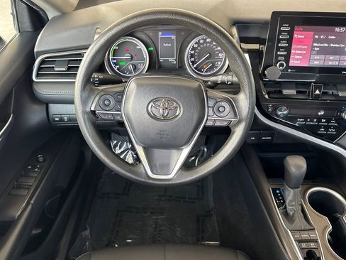 Certified 2022 Toyota Camry LE FWD image 14