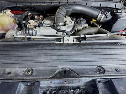 Used 2016 Nissan Titan Platinum Reserve image 36