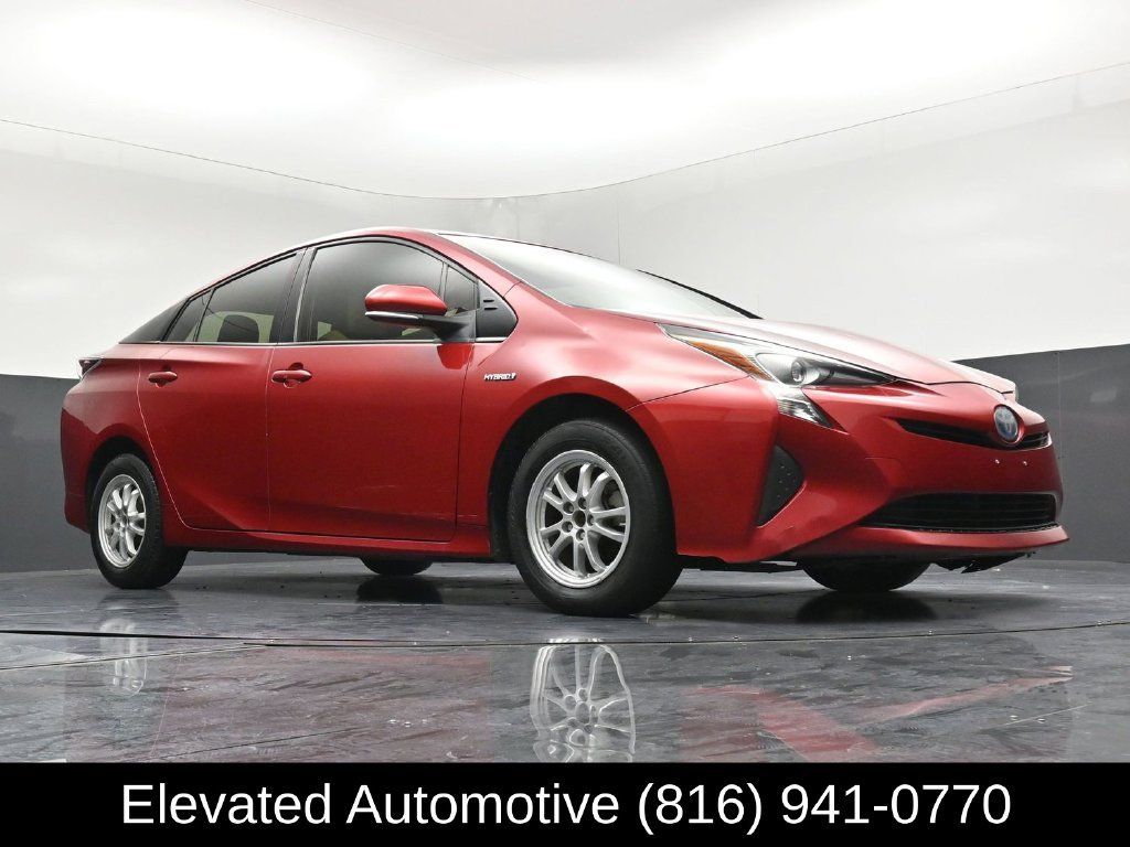 Used 2018 Toyota Prius One FWD image 26