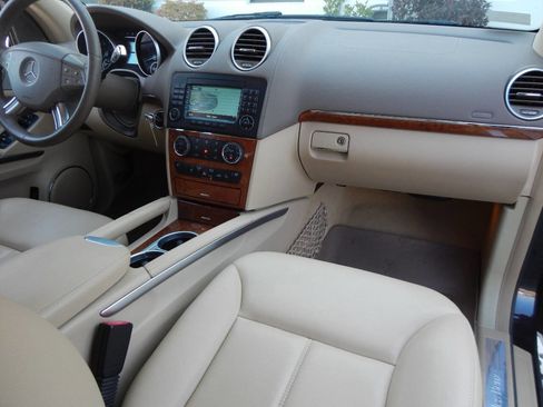 Used 2008 Mercedes-Benz GL 450 4MATIC image 35