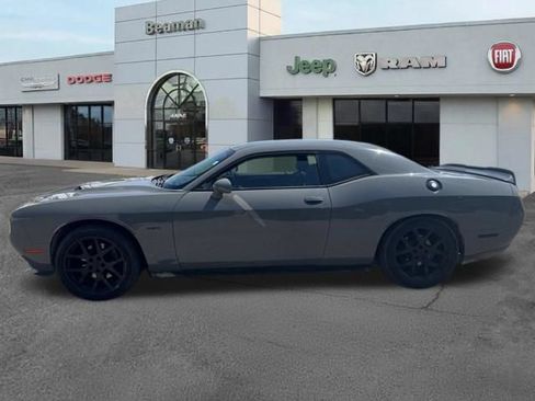 Used 2017 Dodge Challenger R/T w/ Blacktop Package RWD image 4