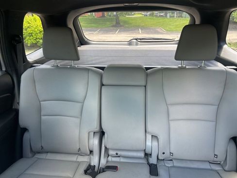 Used 2023 Honda Passport EX-L image 25