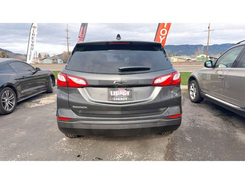 Used 2019 Chevrolet Equinox LS image 4