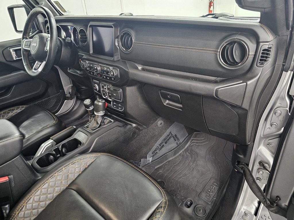 Used 2021 Jeep Wrangler Unlimited Sahara AWD/4WD image 13
