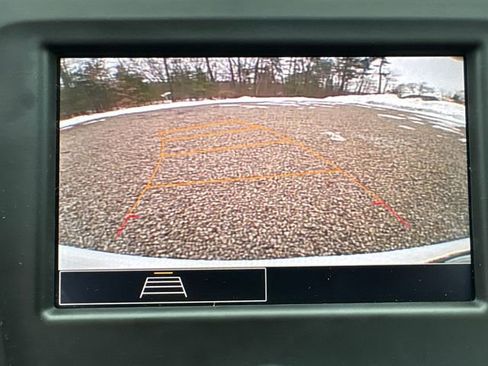 Used 2024 Chevrolet Equinox RS image 32