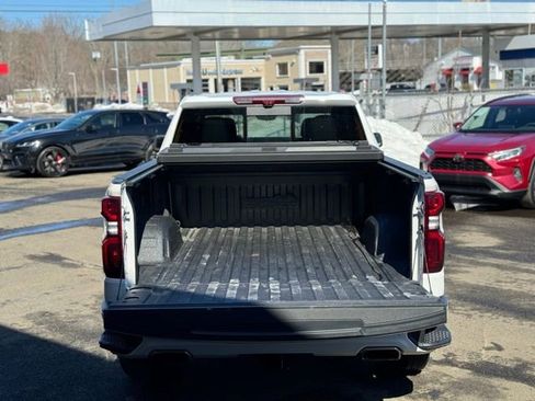 Used 2023 Chevrolet Silverado 1500 High Country w/ High Country Premium Package image 7