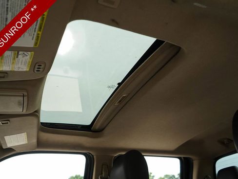 Used 2016 Ford F250 King Ranch w/ FX4 Off-Road Package AWD/4WD image 12