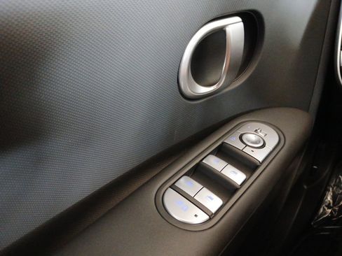 New 2024 Hyundai Ioniq 5 SEL image 18