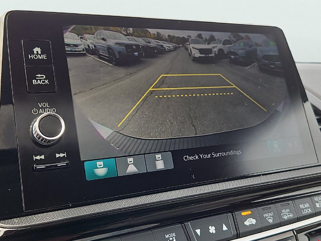 Used 2025 Honda Odyssey EX-L image 16