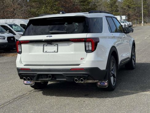 New 2026 Ford Explorer ST w/ Sun And Sound Package image 4