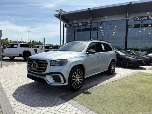 Certified 2026 Mercedes-Benz GLS 450 4MATIC image 2