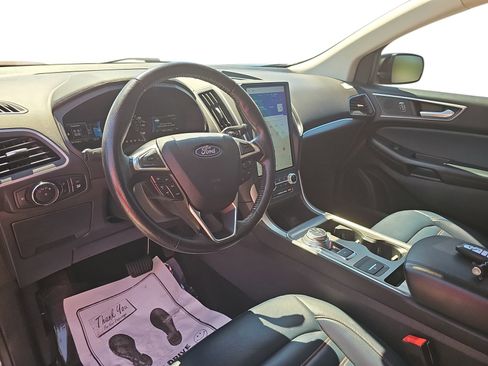 Used 2022 Ford Edge SEL w/ Sport Appearance Package AWD/4WD image 13