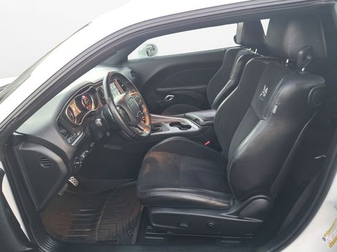 Used 2019 Dodge Challenger R/T Scat Pack w/ Plus Package image 17