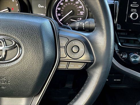 Used 2024 Toyota Camry SE image 10