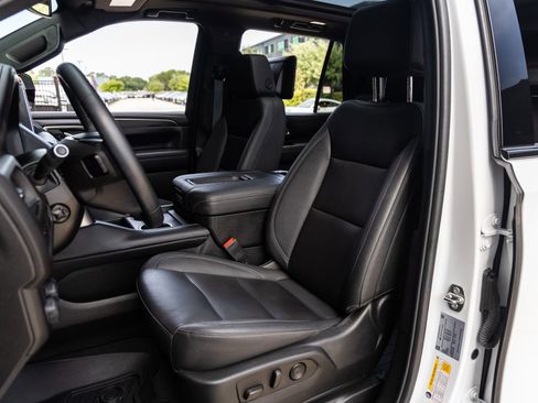 Used 2023 Chevrolet Tahoe Z71 w/ Luxury Package image 24