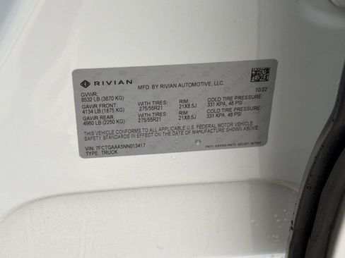 Used 2022 Rivian R1T Adventure AWD/4WD image 23