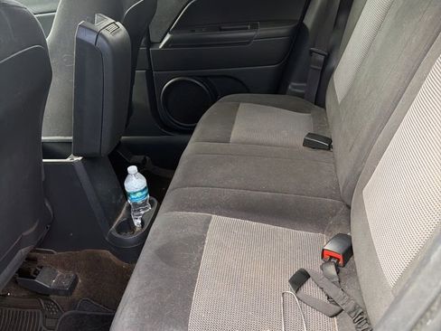 Used 2016 Jeep Patriot Latitude AWD/4WD image 10