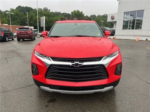 Used 2019 Chevrolet Blazer LT AWD/4WD image 2