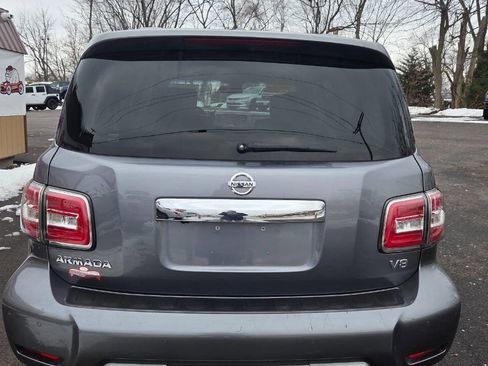 Used 2017 Nissan Armada Platinum image 7