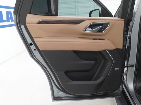 Used 2023 Chevrolet Tahoe Premier w/ Texas Edition RWD image 27