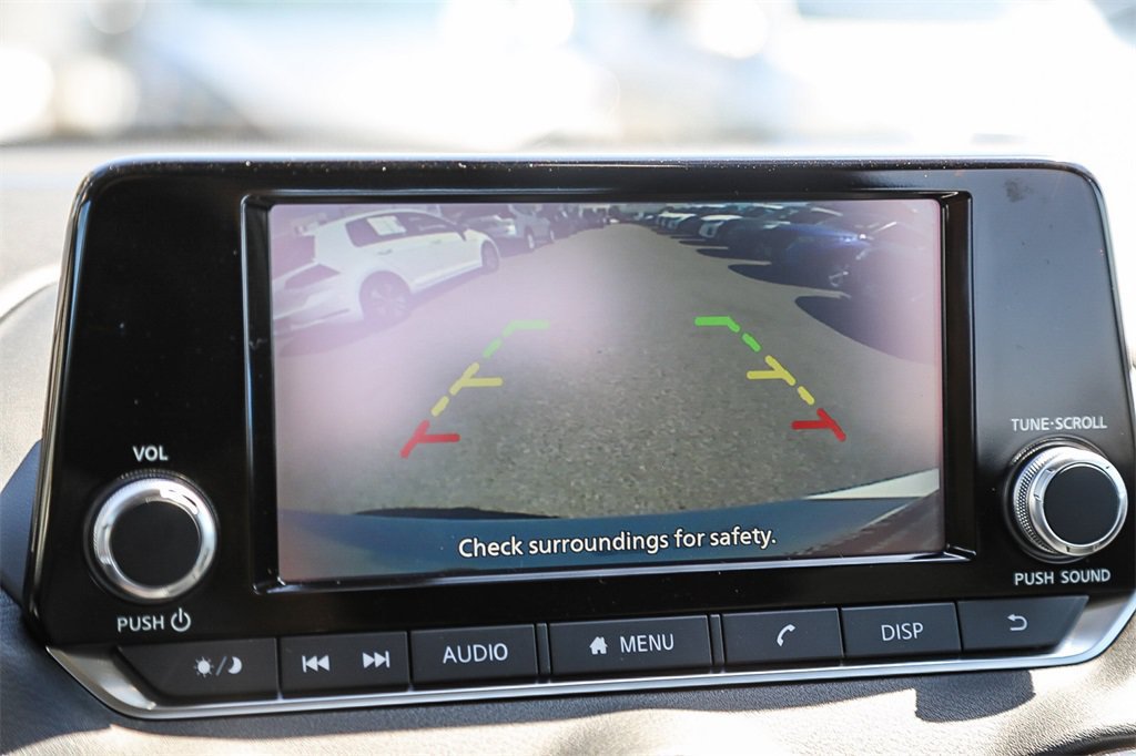 Used 2025 Nissan Sentra S FWD image 25