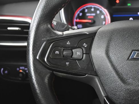 Used 2021 Chevrolet TrailBlazer RS w/ Sun and Liftgate Package image 33