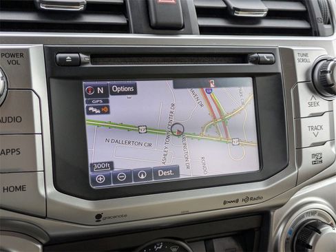 Used 2017 Toyota 4Runner SR5 Premium image 24